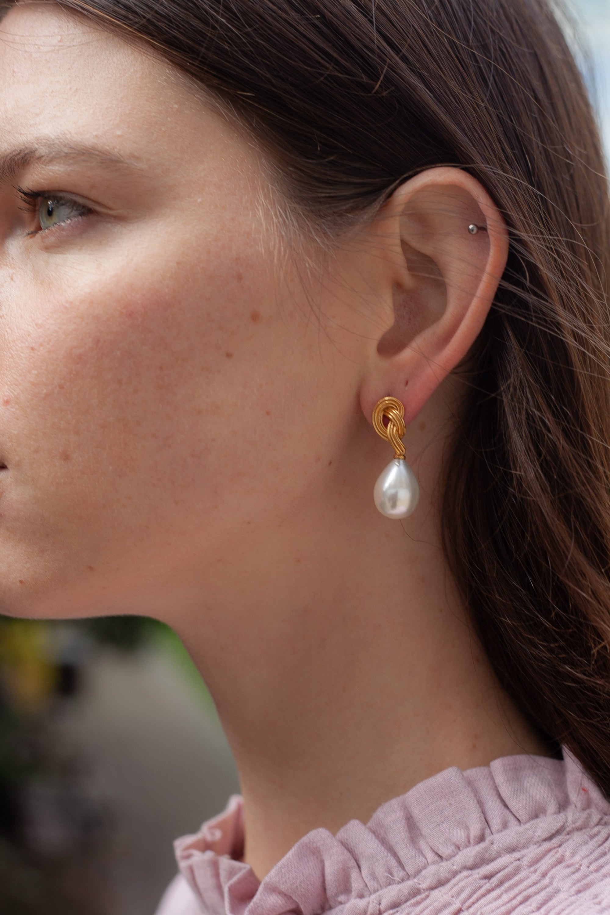 Gift Guide - Modern Pearl