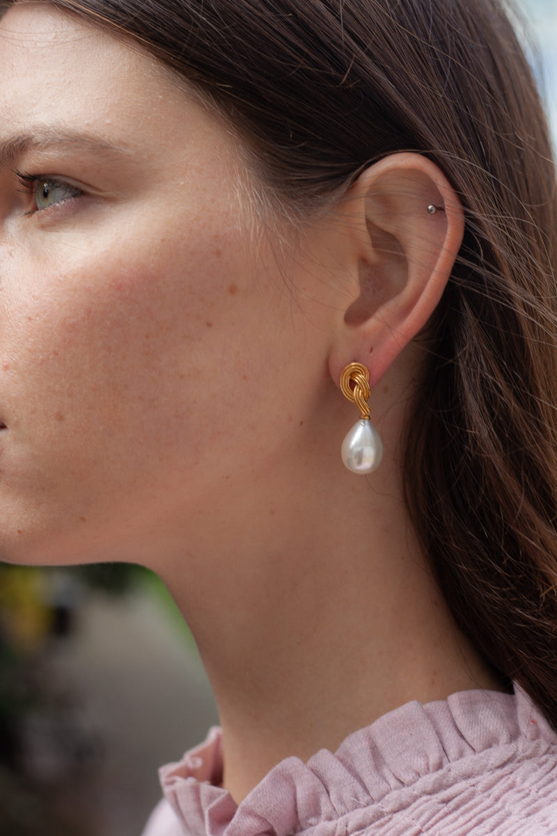 Gift Guide - Modern Pearl