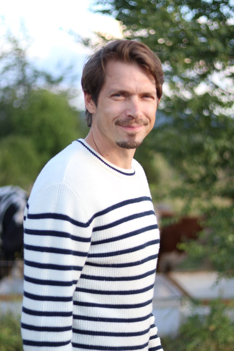 The world of - EMMA GO