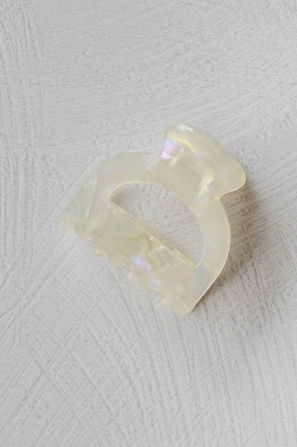 Tiepology Eco Pouch Ivory Pearl Claw Clip