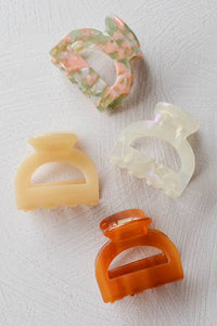 Tiepology Eco Pouch Ivory Pearl Claw Clip