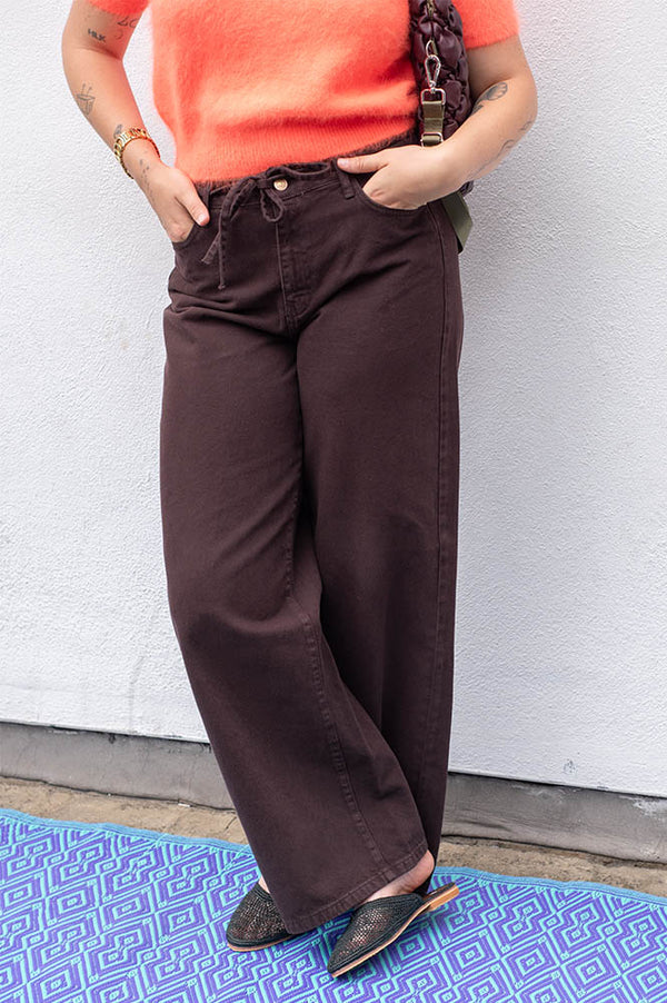 Numph Brooklyn Black Coffee Jeans - The Mercantile London