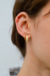 White Enamel Daisy Huggie Hoop in Gold - The Mercantile London