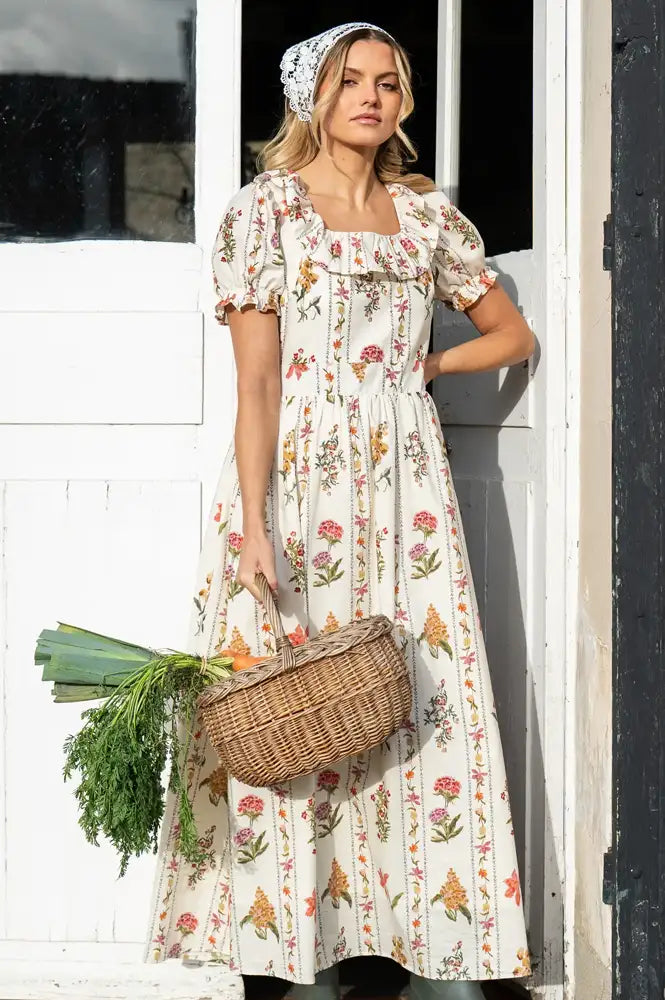 Daphne Mathilde Floral Maxi Dress