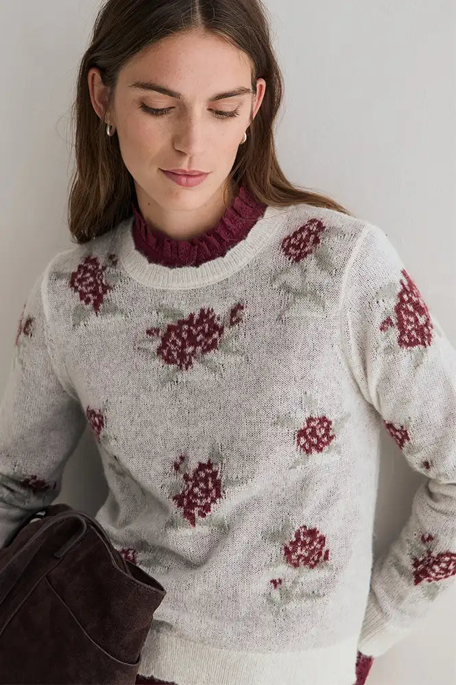 Yerse Cream Knitted Floral Jacquard Jumper