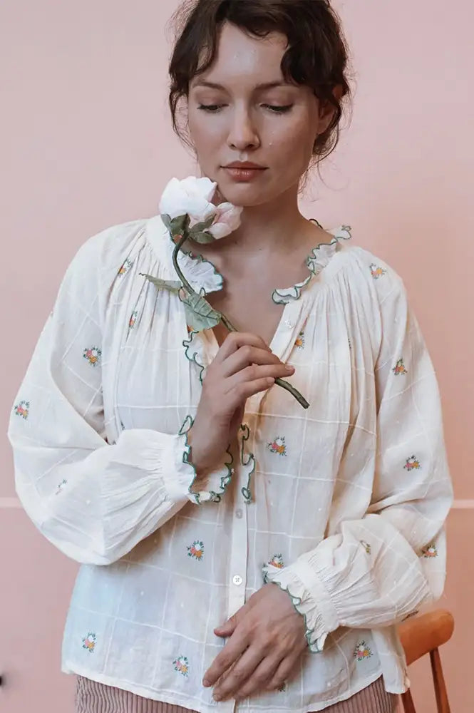Emile Et Ida Elyana Vintage Floral Embroidered Ecru Blouse