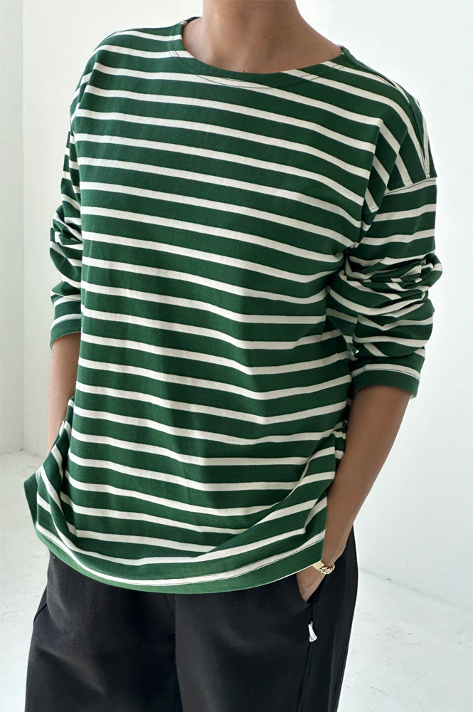 Le Bon Shoppe Marseilles White Stripe On Pine Top