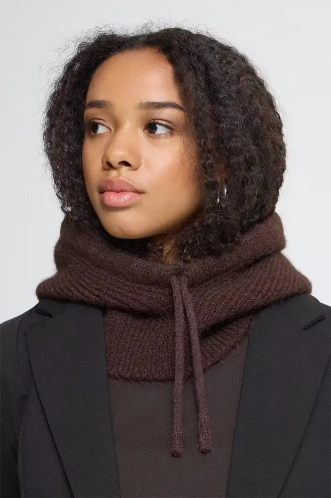 ICHI Gunilla Chicory Coffee Knitted Hood