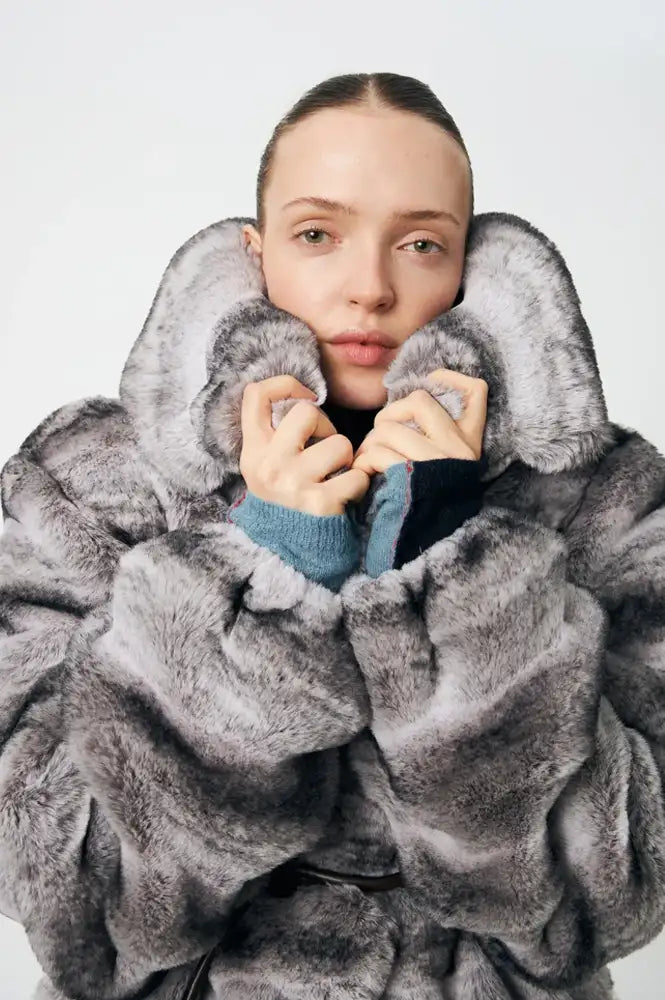 Stella Nova Fall Grey Faux Fur Coat