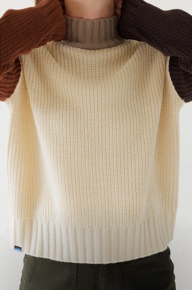 Kavu Swanford Ridge Block Sweater - The Mercantile London