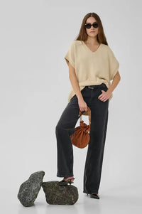 My Essential Wardrobe Diva Rice Knitted Vest - The Mercantile London