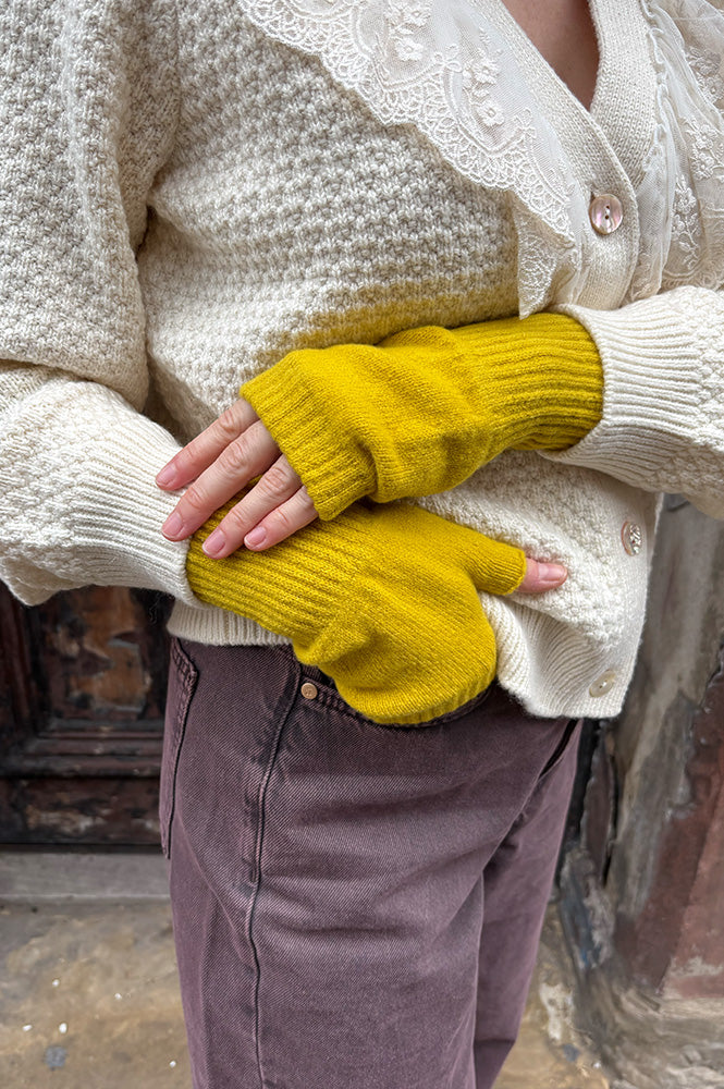 Green Grove Lambswool Fingerless Gorse Gloves - The Mercantile London