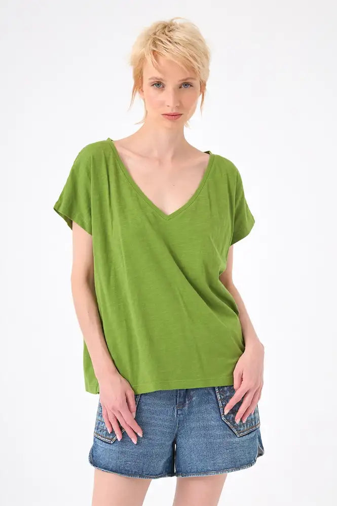 Chicosoleil Roxy Peridot Green T-Shirt - The Mercantile London