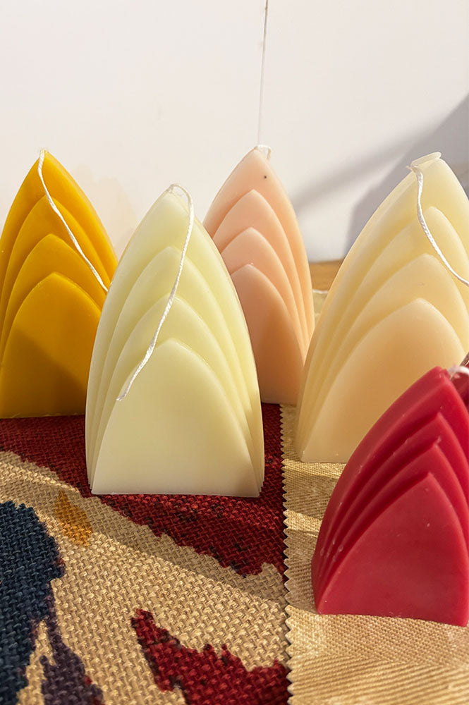 Sanne Hop Beeswax Cream Arch Candle