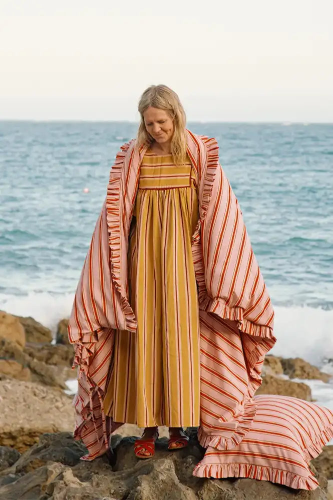 Projektityyny Tumeric Pop Striped Dress