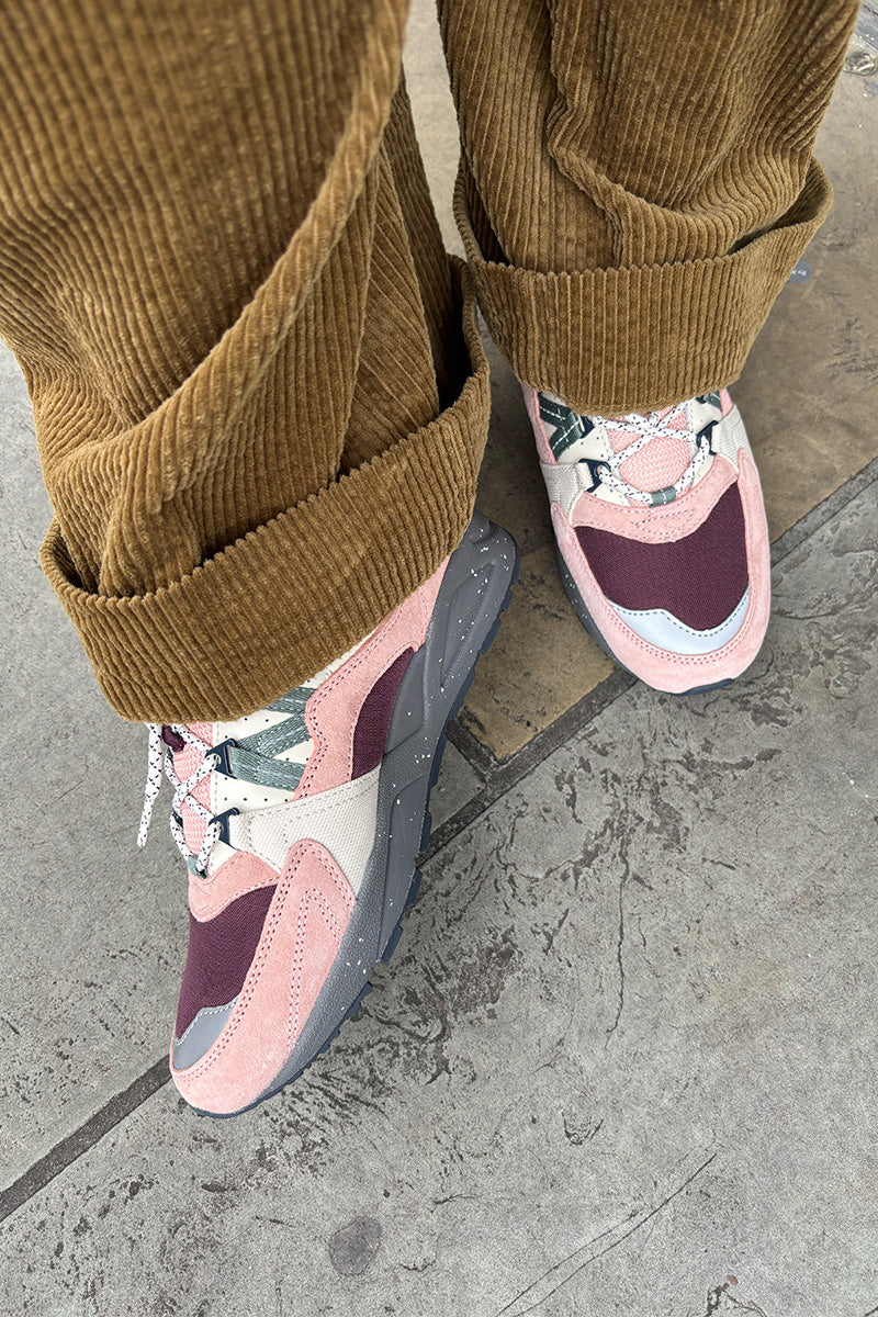 Karhu Fusion 2.0 Rose And Iceberg Green Trainers – The Mercantile