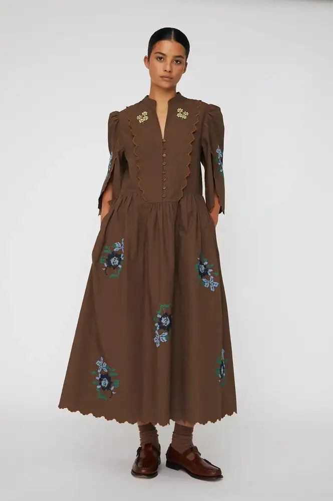 Stella Nova Embroidered Brown Loose Midi Dress