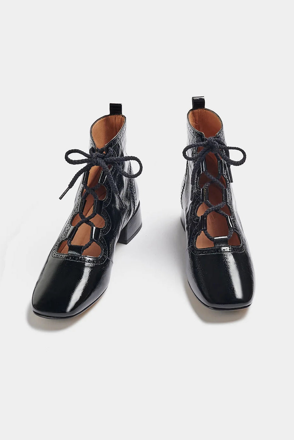 Naguisa Elur Black Gloss Boot