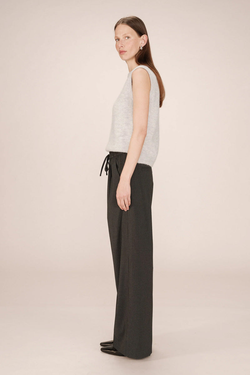 Grace & Mila Stay Anthracite Trousers - The Mercantile London