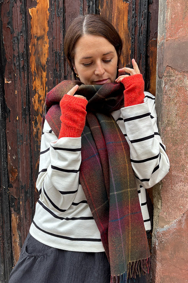 Green Grove Lambswool Fingerless Coral Gloves - The Mercantile London