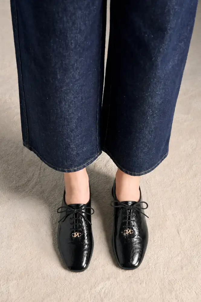 Petite Mendigote Caroline Black Patent Derby Shoes