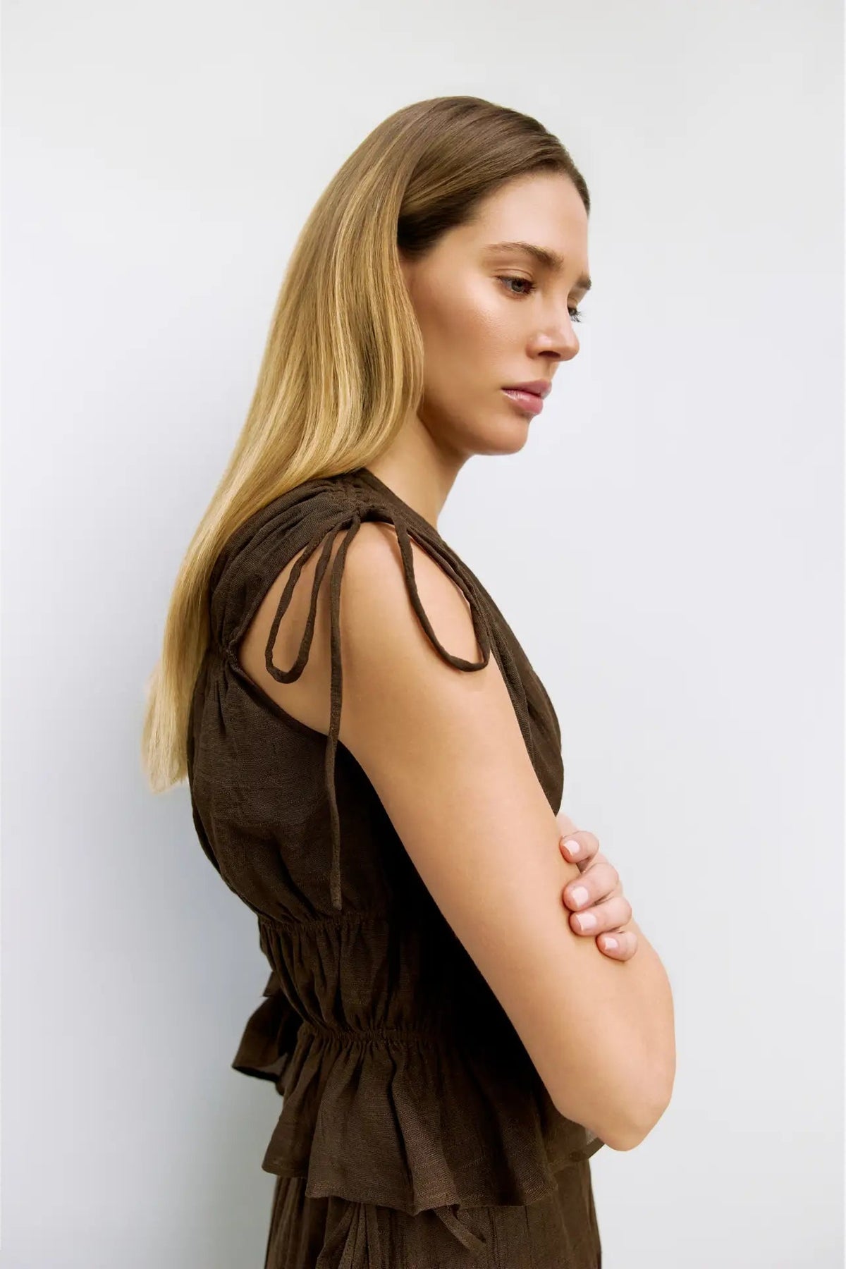 Mod Ref Cleo Brown Gathered Sleeveless Top