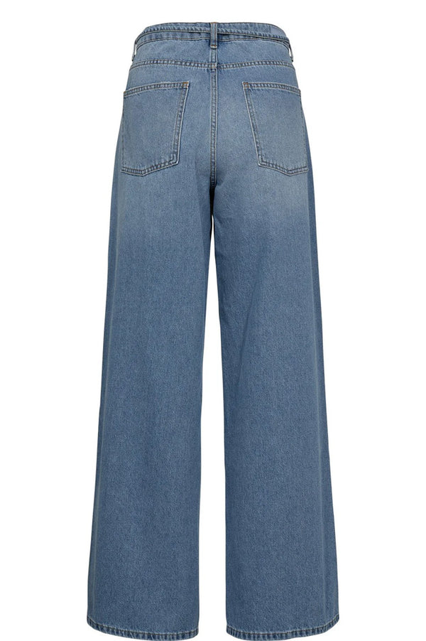 Numph Brooklyn HR Light Blue Denim Jeans