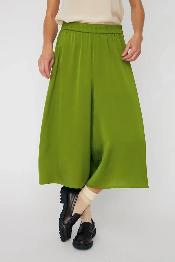Stella Nova Green Flash Delicate Shorts - The Mercantile London