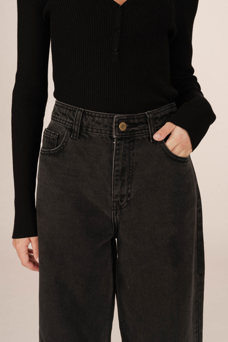 Grace & Mila Jonas Cropped Washed Balck Denim Jeans - The Mercantile London