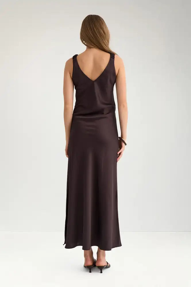 Numph Evelyn Chocolate Plum Midi Dress