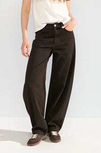 Numph Amsterdam Black Coffee Barrel Leg Jeans