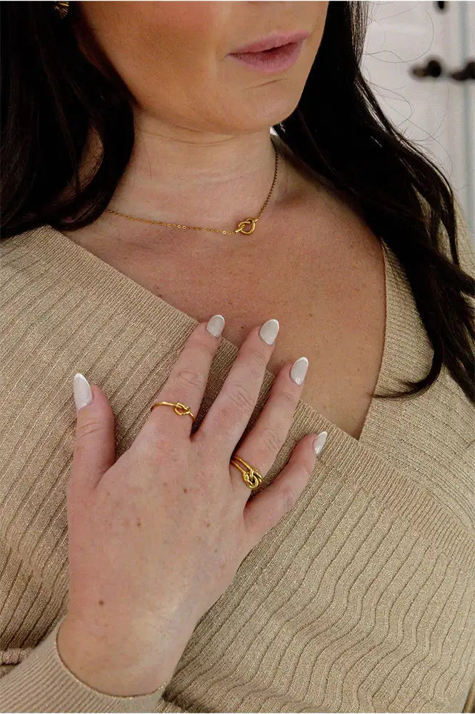 White Knot Gold Necklace