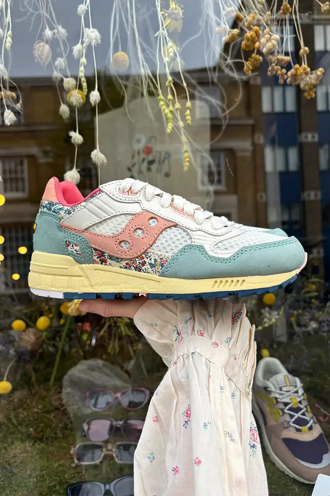 Saucony Shadow 5000 Rosie Blue Trainers - The Mercantile London