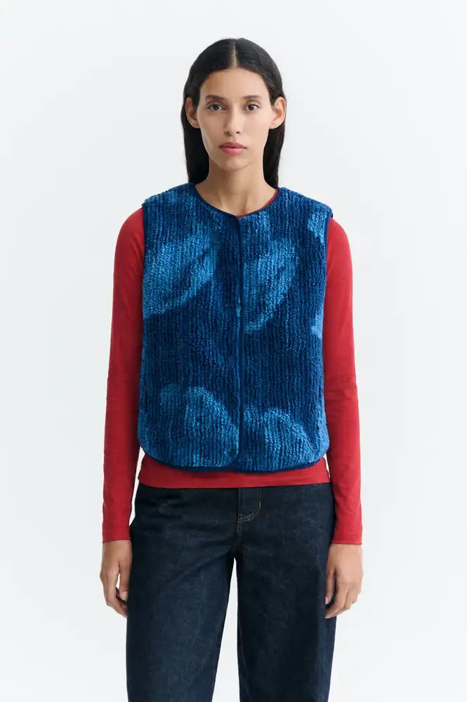 Thinking Mu Jay Blue Lotus Jacquard Vest - The Mercantile London