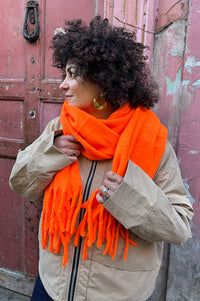 American Vintage Zinaco Fluorescent Fire Scarf