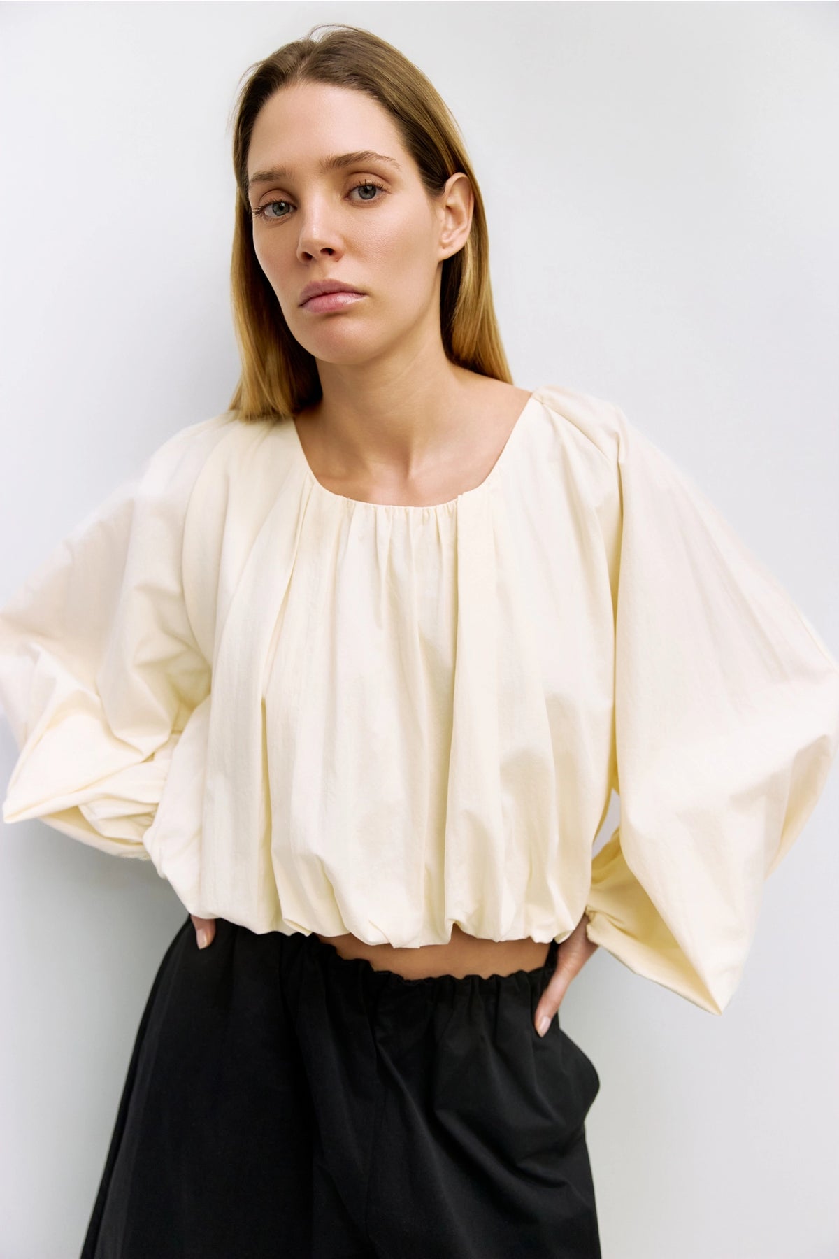 Mod Ref Jenna Cream Long Sleeve Bubble Top