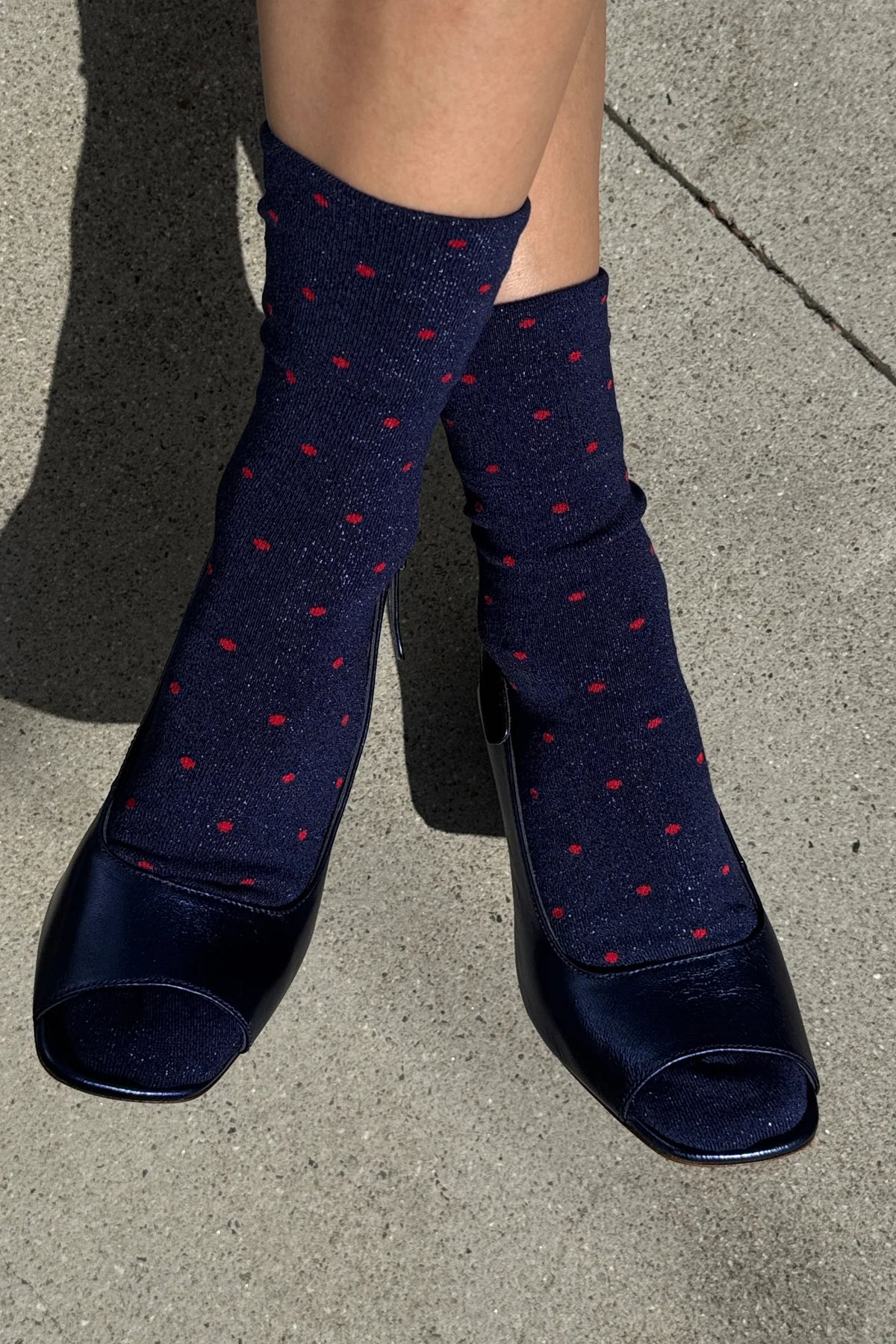 Le Bon Shoppe Lurex Patterned Ink Blue & Red Polka Dot Sneaker Socks