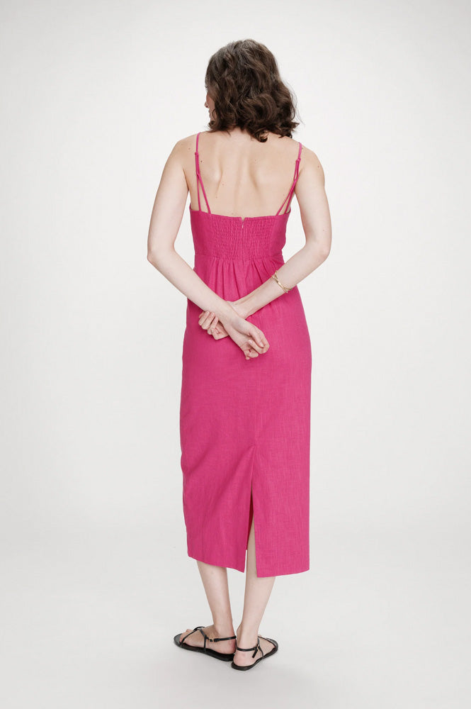 Grace & Mila Veranys Fuchsia Linen Dress The Mercantile London Grace & Mila Veranys Fuchsia Linen Dress The Mercantile London