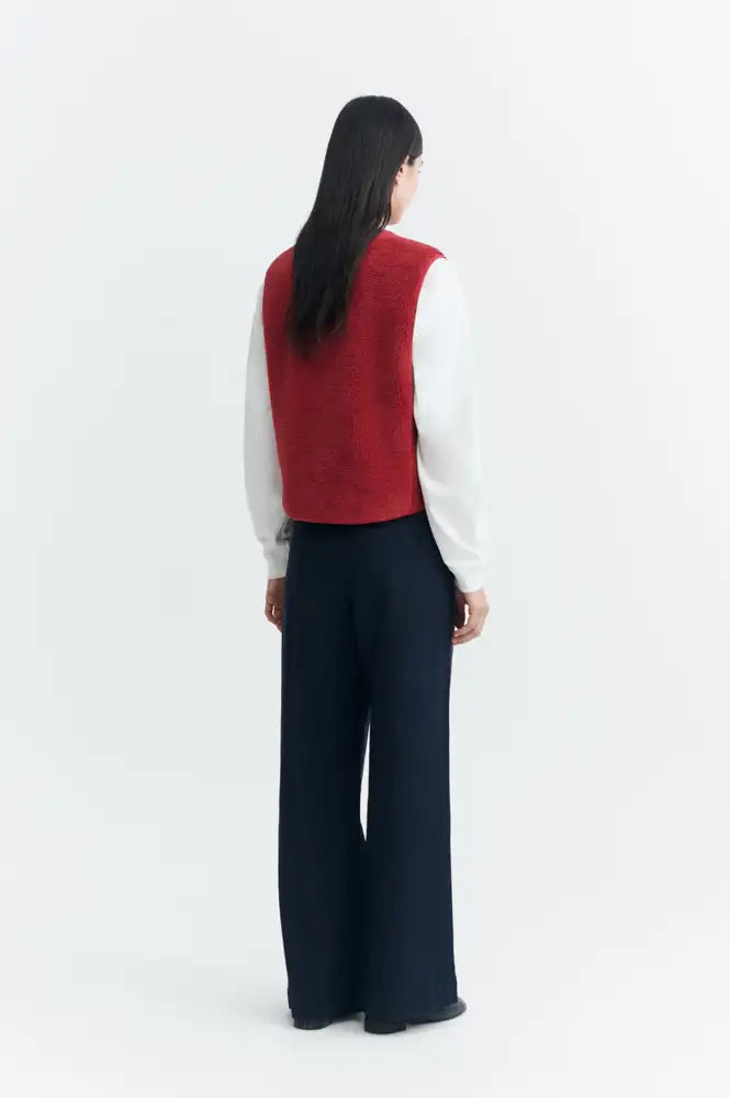 Thinking Mu Jay Pale Red Fleece Vest - The Mercantile London