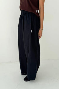 Le Bon Shoppe Black Parachute Pants - The Mercantile London