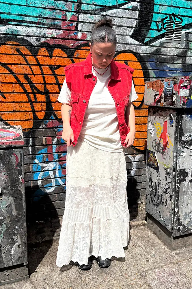 Frankie. Red Roses M / L Vest