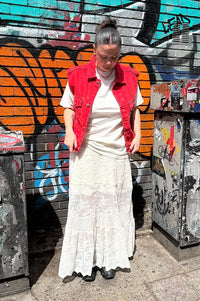 Frankie. Red Roses M / L Vest