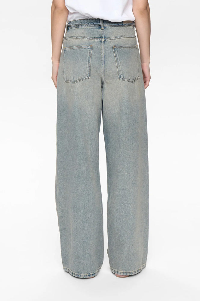 Numph Brooklyn HR Light Tinted Blue Wide Denim Jeans