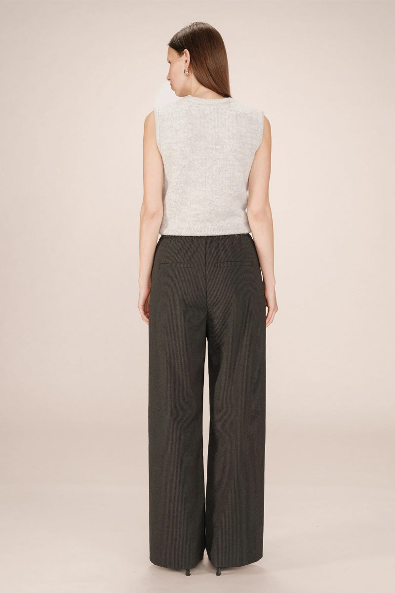 Grace & Mila Stay Anthracite Trousers - The Mercantile London