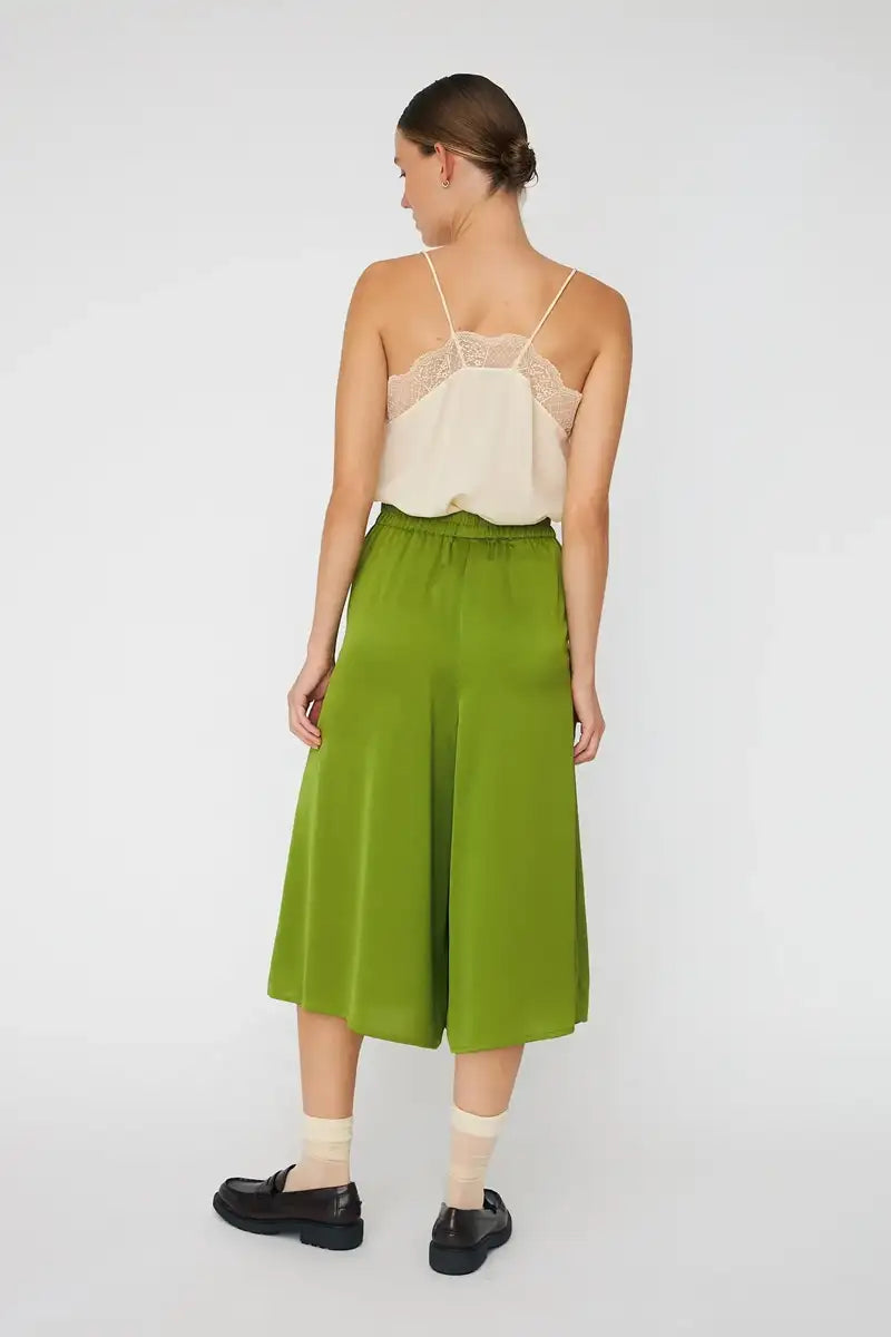 Stella Nova Green Flash Delicate Shorts - The Mercantile London