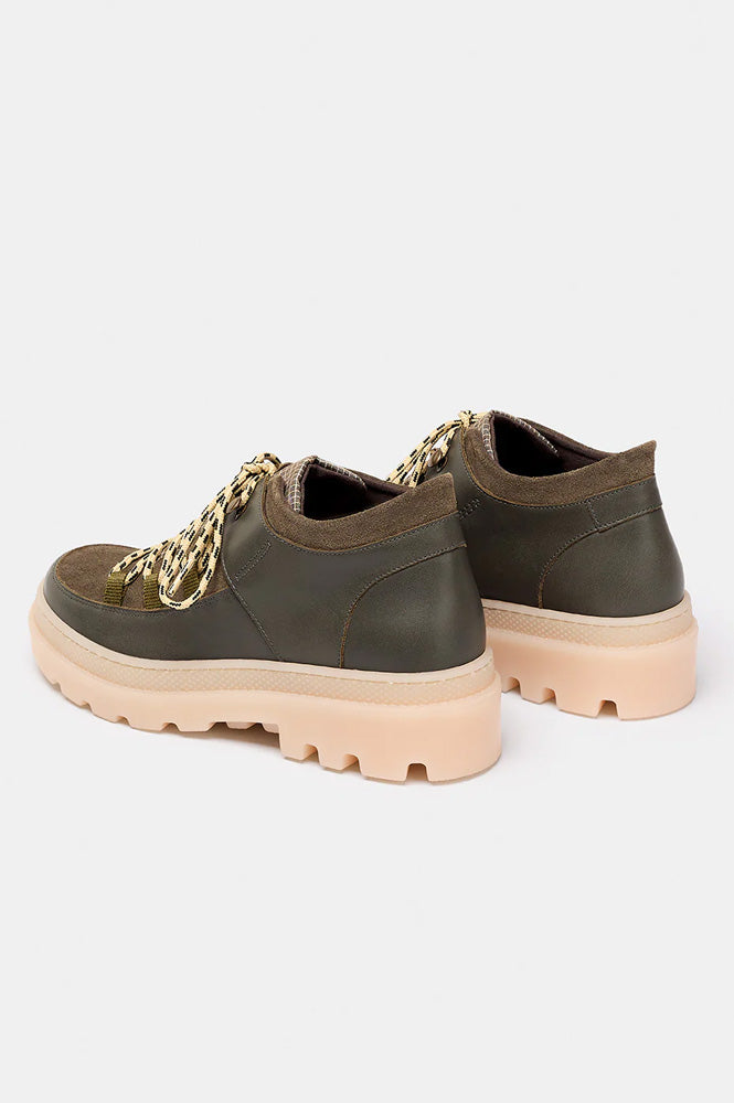 Naguisa Abra Olive Checks Low Boots