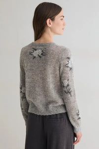 Yerse Grey Knitted Floral Jacquard Jumper