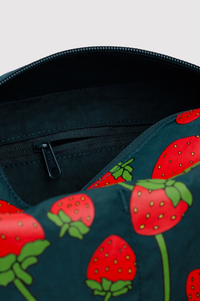 Baggu Strawberry Blossom Dopp Kit - The Mercantile London