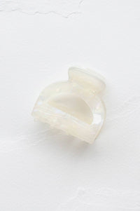 Tiepology Eco Pouch Ivory Pearl Claw Clip