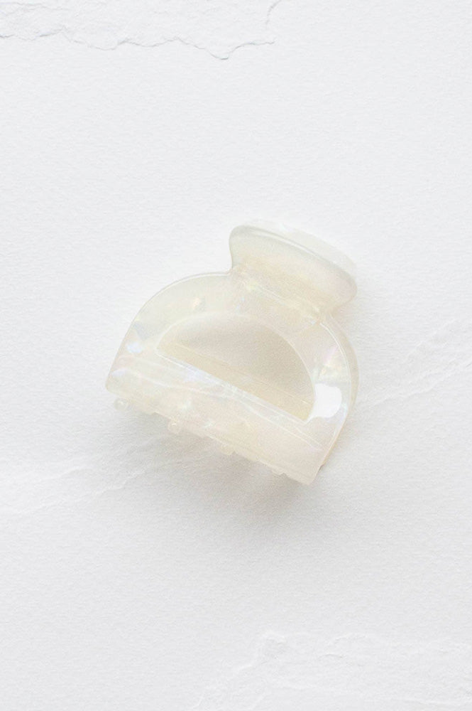 Tiepology Eco Pouch Ivory Pearl Claw Clip